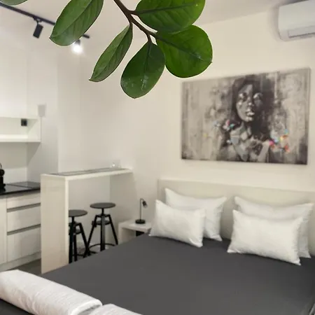 Apartman Centar No. 1 *